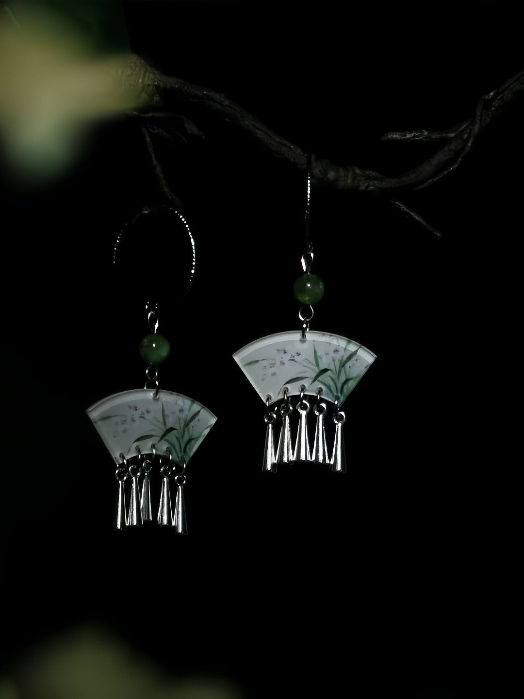 Rustling Leaves Fan Shaped Earrings | Cheongsam Jewelry
