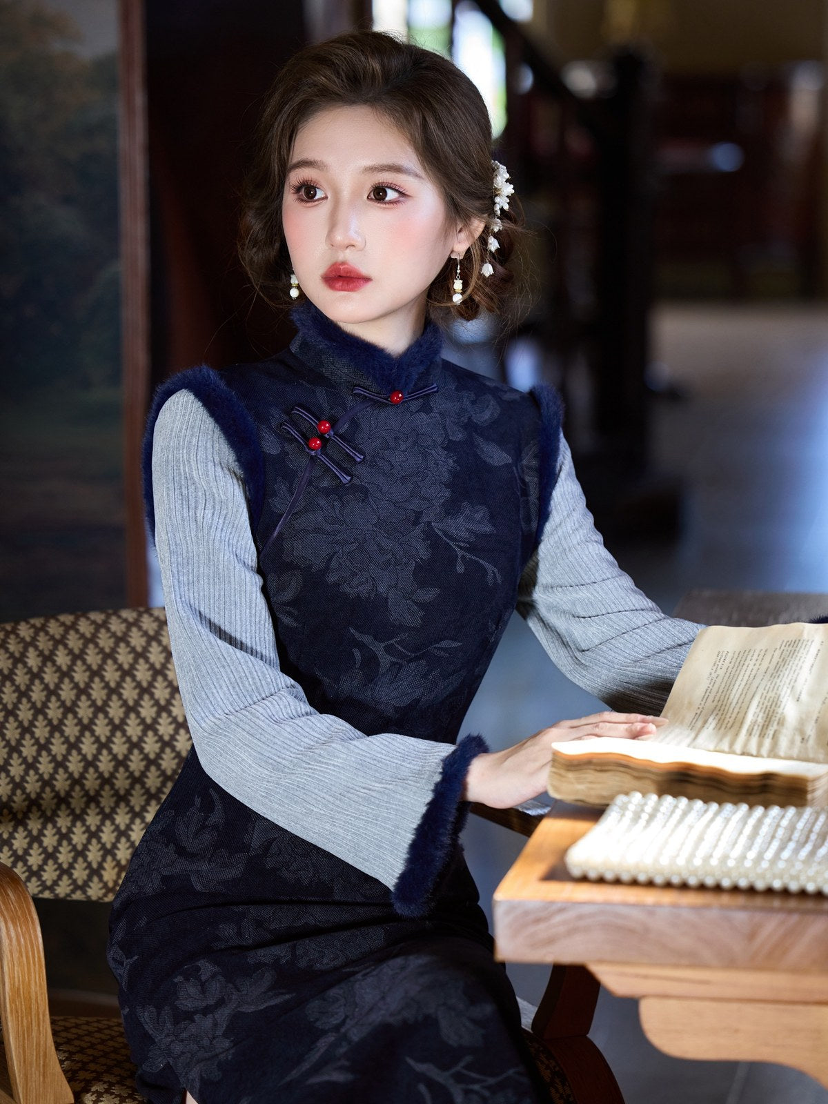 Long Sleeve Fur Trim Floral Qipao | Slow Days