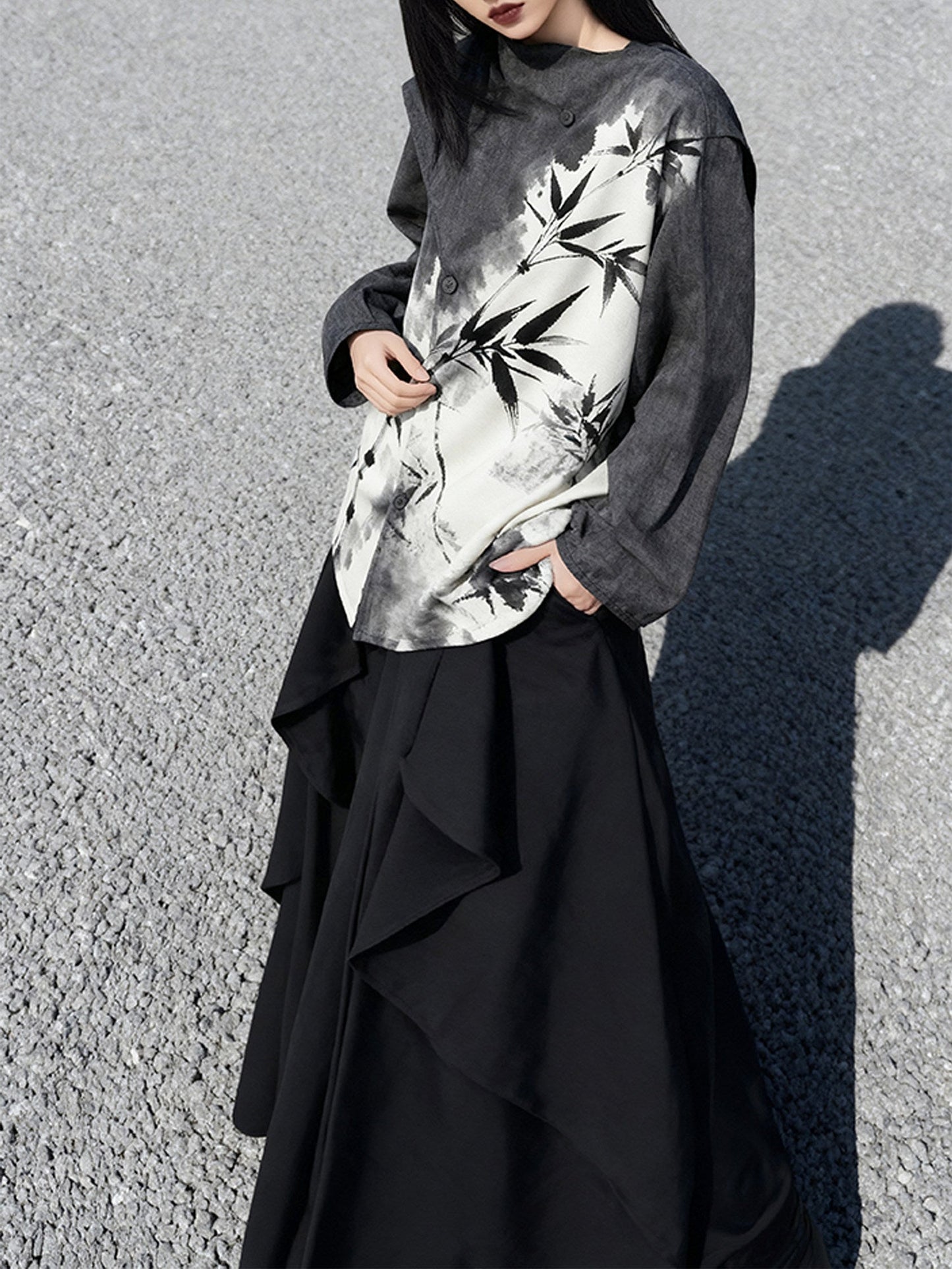 New Chinese Style Black and White Bamboo Prints Long Sleeve Top - Zhuye 竹叶