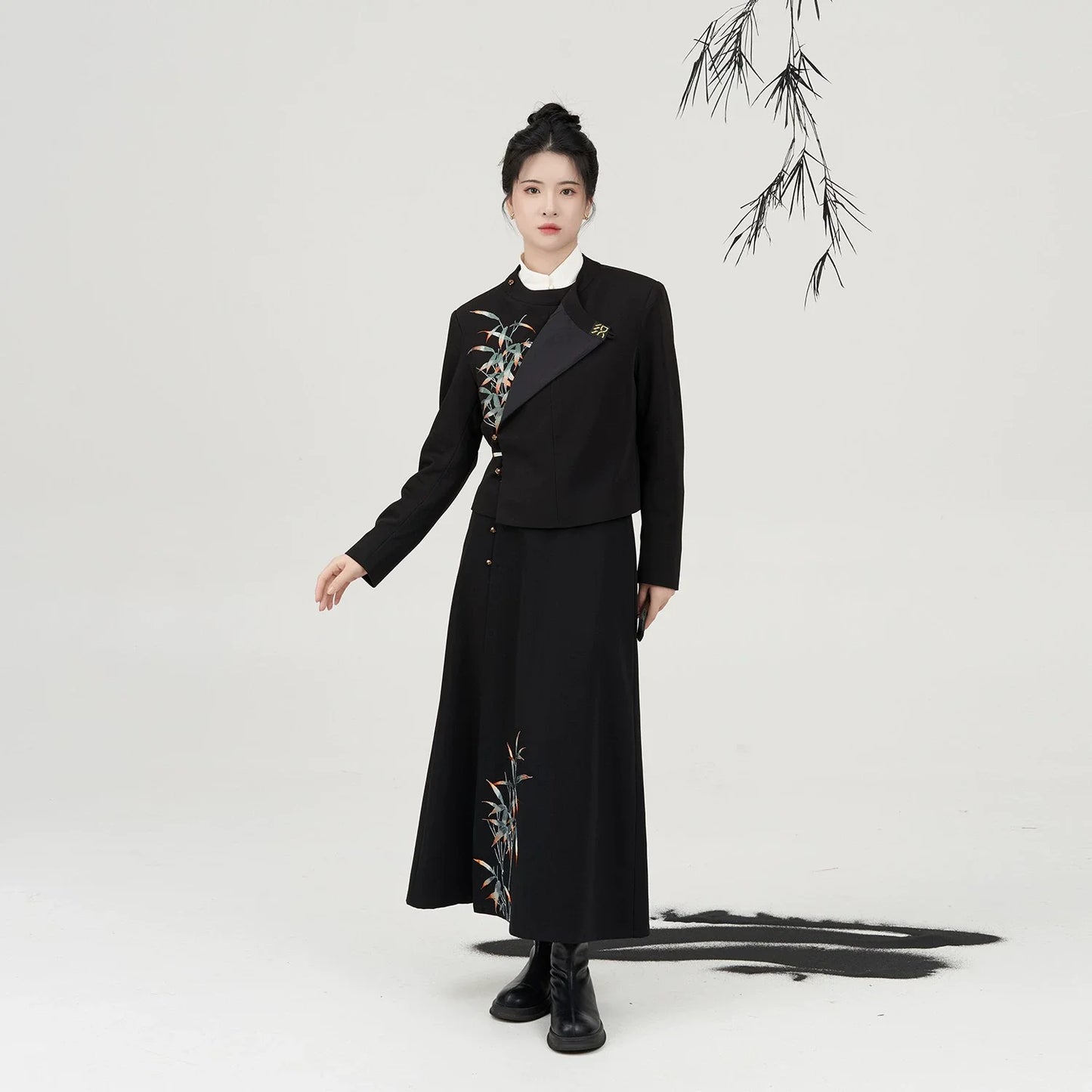 New Chinese Style Round Neck Robe Jacket with A-Line Skirt - Qianshi 谦时 (Preorder)