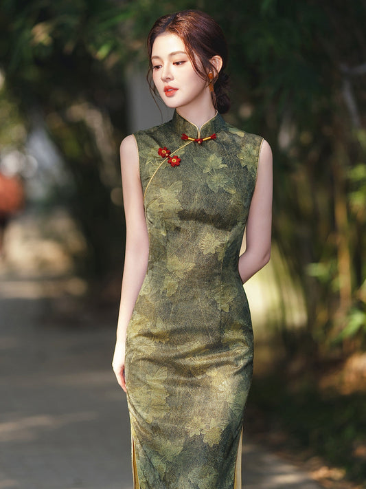 Forest sleeveless floral midi cheongsam qipao — detail view