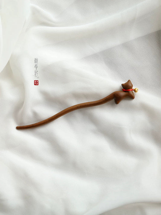 Dingdang Cat Hair Stick | Ancient Chinese Hair Accessory