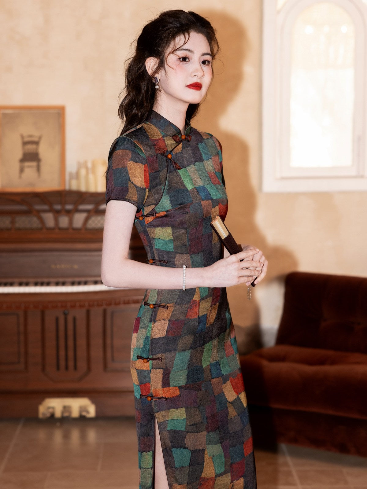 Short Sleeve Old Hong Kong Style Qipao | Heiyun