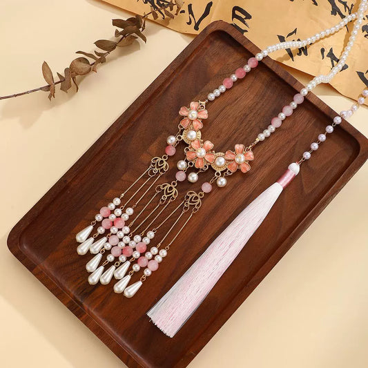 Blossoms Chinese style necklace - hanfu jewelry — side profile