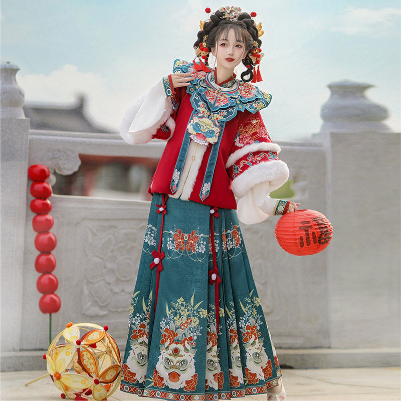 Ming Dynasty Chinese New Year Festival Hanfu | Yearly Lion Dance 舞狮年年