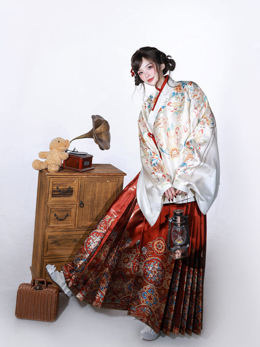 Ming Dynasty White Pipa Sleeve Top & Red Woven Horse Face Skirt | As Wished 如愿