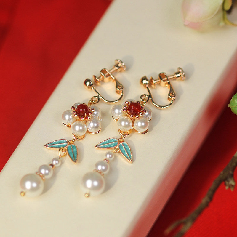 Plum Blossoms Palace Earrings | Hanfu Jewelry