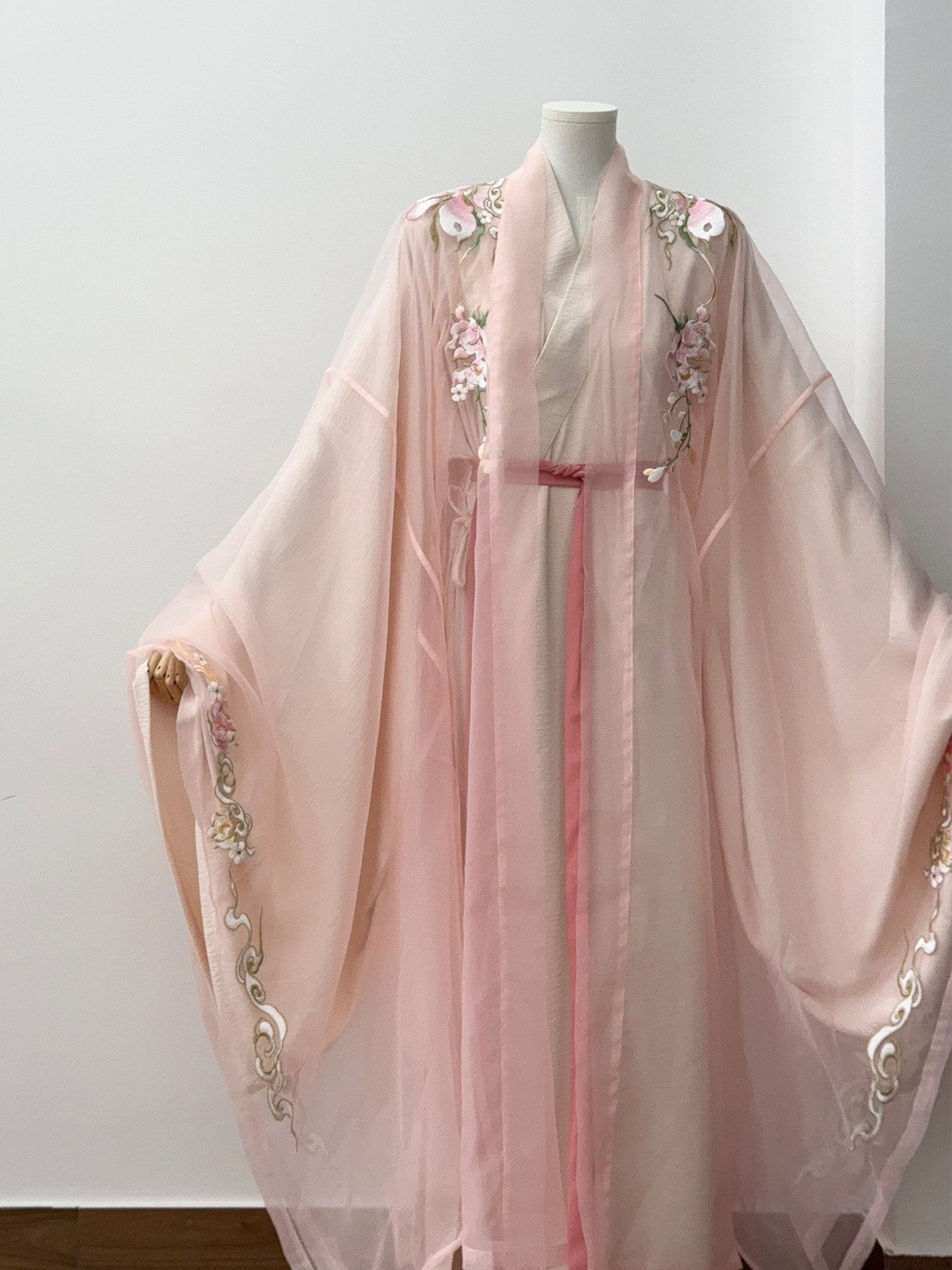 Zhuhua | Chinese Fantasy Period Drama Style