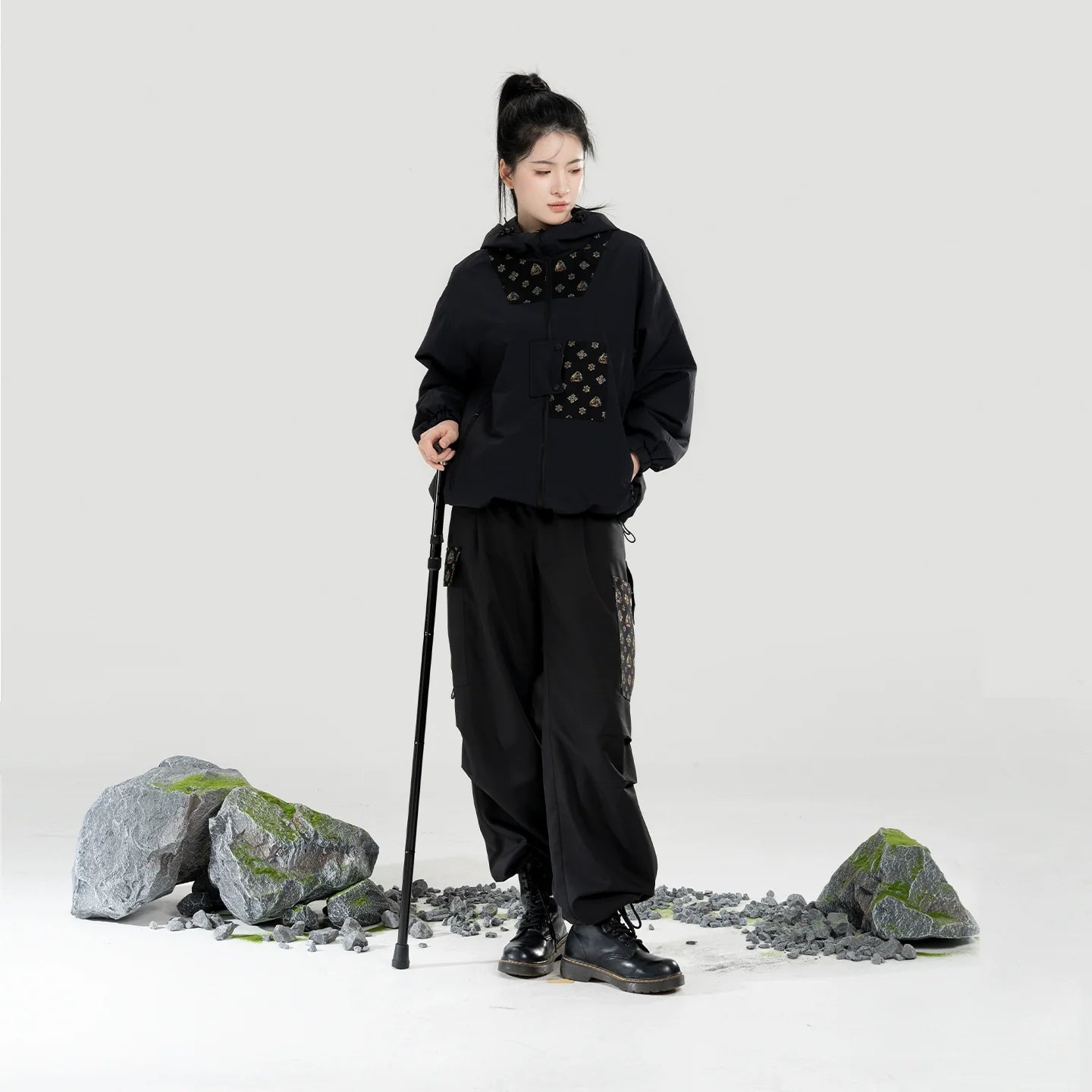 New Chinese Style Women Outdoor Hooded Jacket & Relaxed Straight-Leg Utility Pants - Guanchuanhai 观川海 (Preorder)