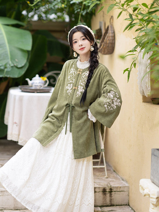New Chinese Style Mid Length Jacket with Faux Fox Fur Collar - Matsuba Tea 松间茶 (Preorder)