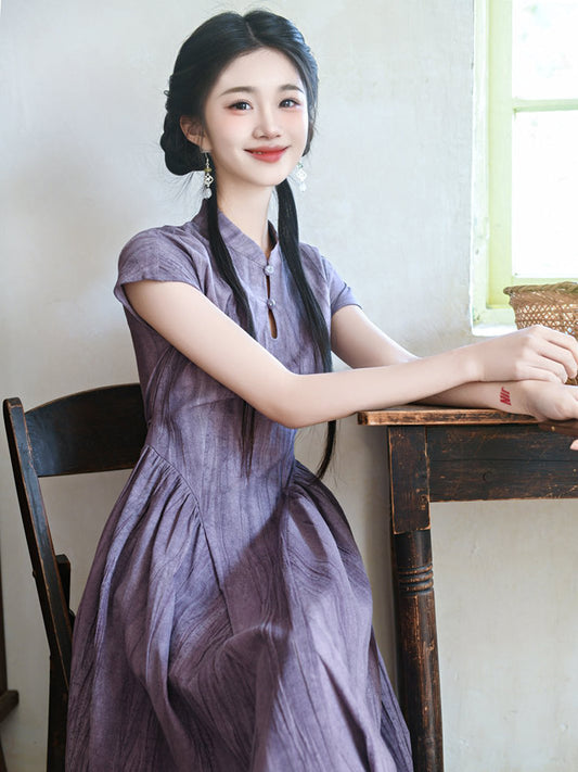 Pastel Winds cheongsam dress — collar and pankou knot detail