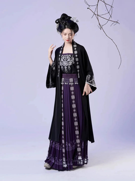Miao Ethnic Inspired Hanfu Set with Embroidered Half-Sleeve Top & Pleated Bell Skirt - Yanyan Yinlin 晏晏银铃 (Preorder)