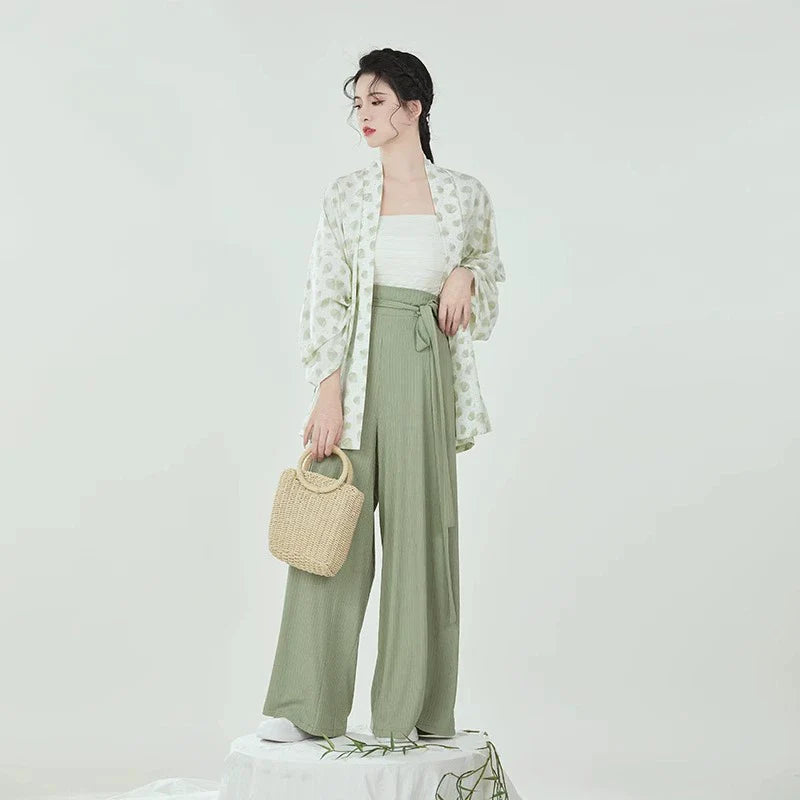 Song Dynasty Modern Hanfu Set with Winged Sleeve Top and Wide Leg Pants - Wrapped Leaves 裹叶 (Preorder)