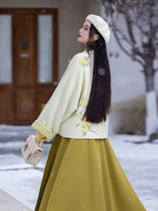 Song Dynasty Modern Hanfu Winged Sleeve Top and Wrap Skirt for Autumn and Winter - Osmanthus 桂花令 (Preorder)