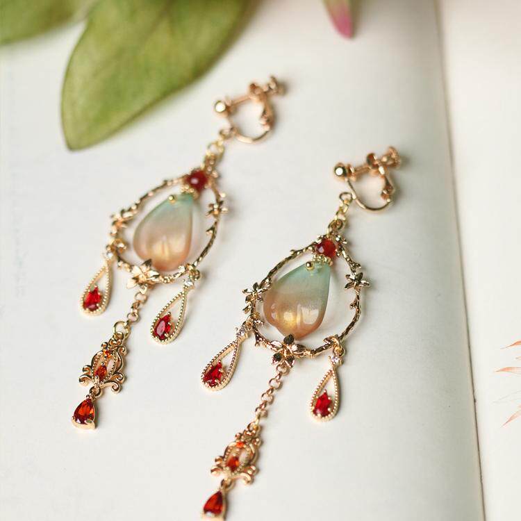 Flying Dunhuang Earrings | Hanfu Jewelry