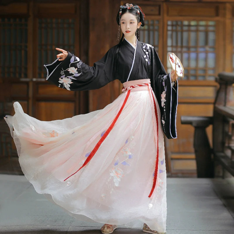 Wei Jin Dynasty Qiyao Ruqun Hanfu | Xiyan 兮颜