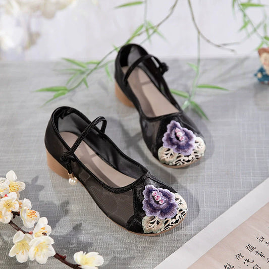 Camila embroidered sheer Chinese style shoes - hanfu footwear — detail
