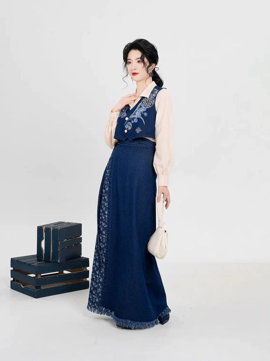 Song Dynasty Modern Hanfu Set with Majia, Long Sleeve Top and Denim Spiral Skirt - Blue Kite 蓝鸢 (Preorder)
