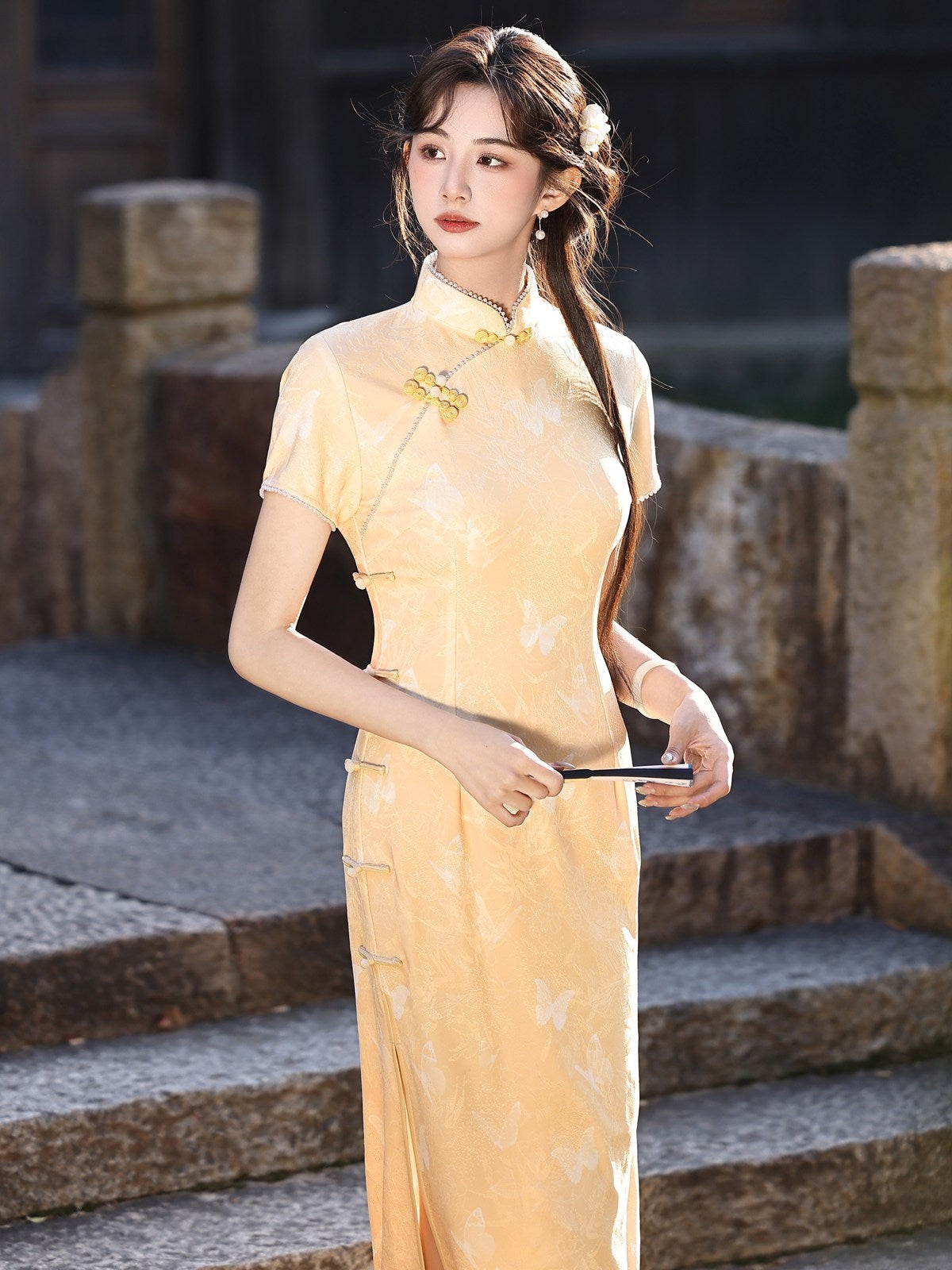Short Sleeve Butterflies Midi Cheongsam | Soft Glow