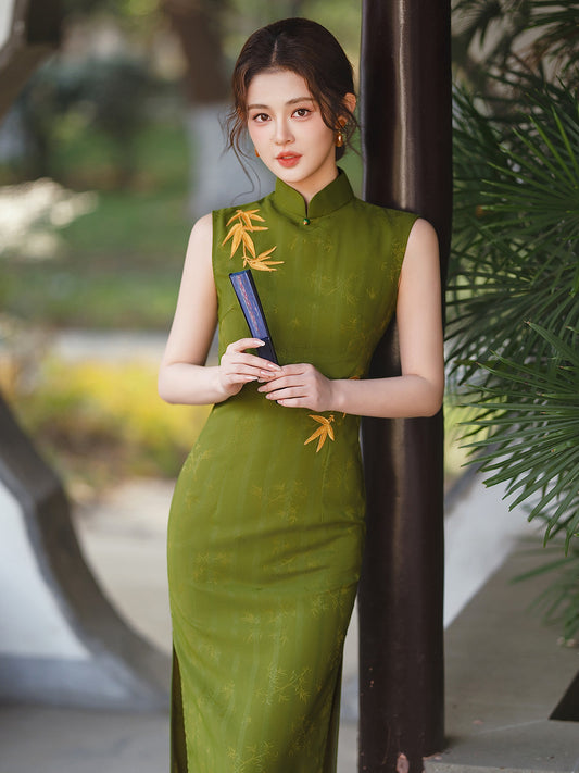 Golden Leaves sleeveless olive midi cheongsam qipao — detail view