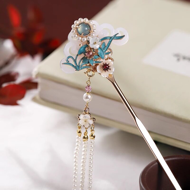Falling Flowers Hair Stick | Traditional Chinese Hair Accessory