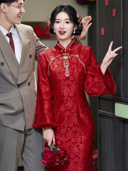 Xili long sleeve Chinese wedding cheongsam qipao — detail view