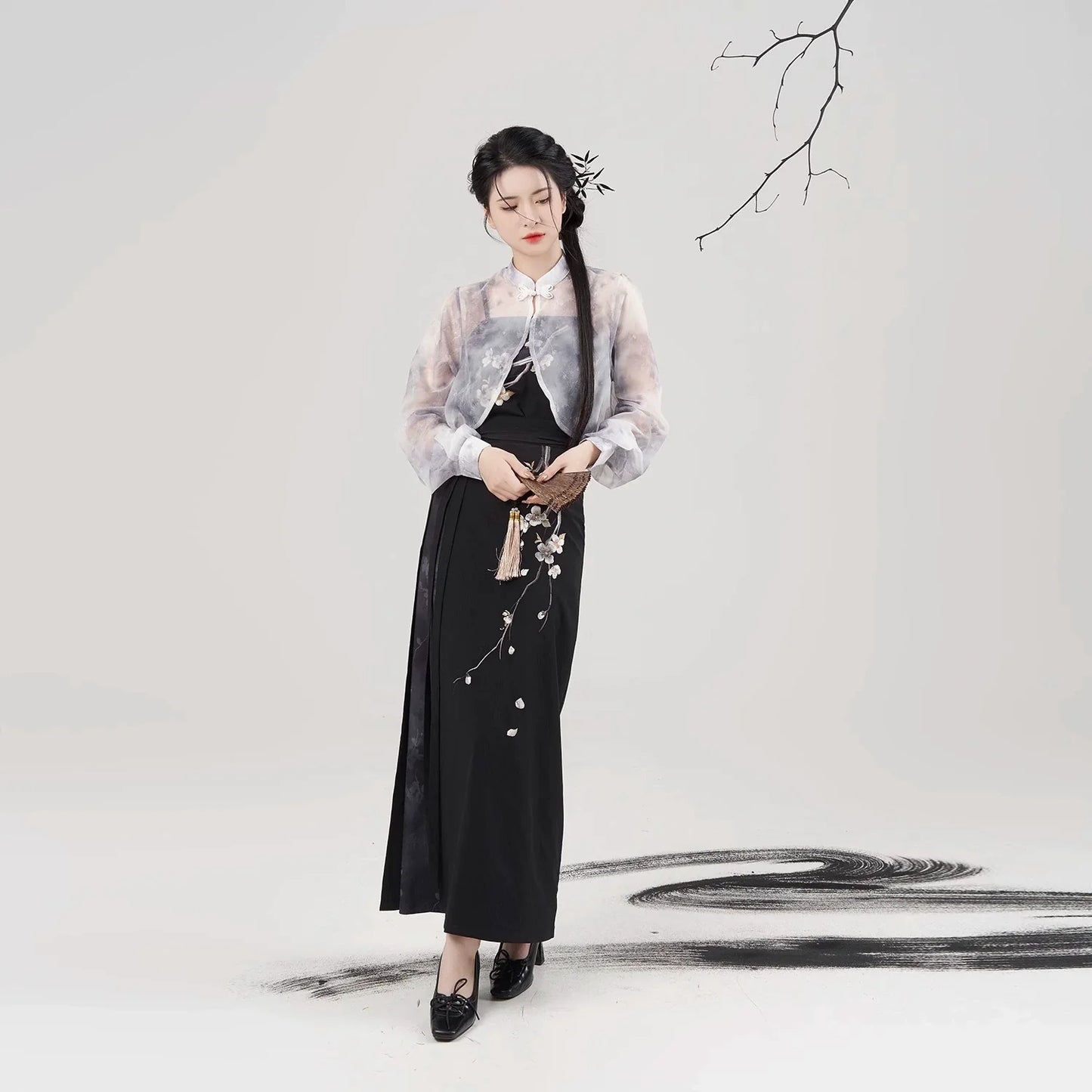 Song Dynasty Modern Hanfu Set with Spiral Skirt - Night Plum Window 暗梅窗夜 (Preorder)