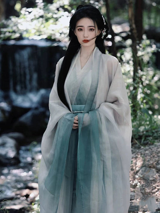 Wei Jin Dynasty Hanfu Robe | Blue Moon Lake