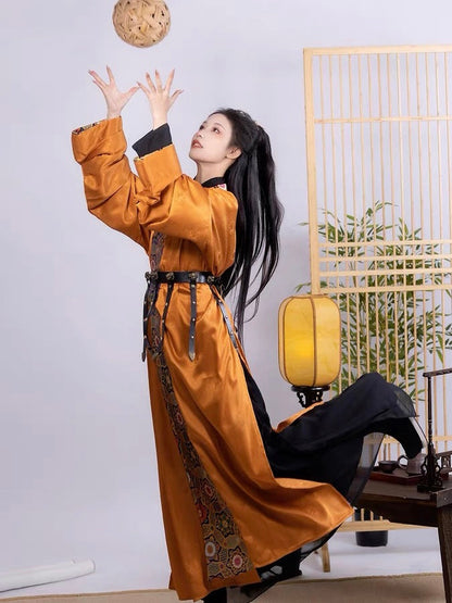 Tang Dynasty Hanfu Robe - Ginger Nut 胡萝卜