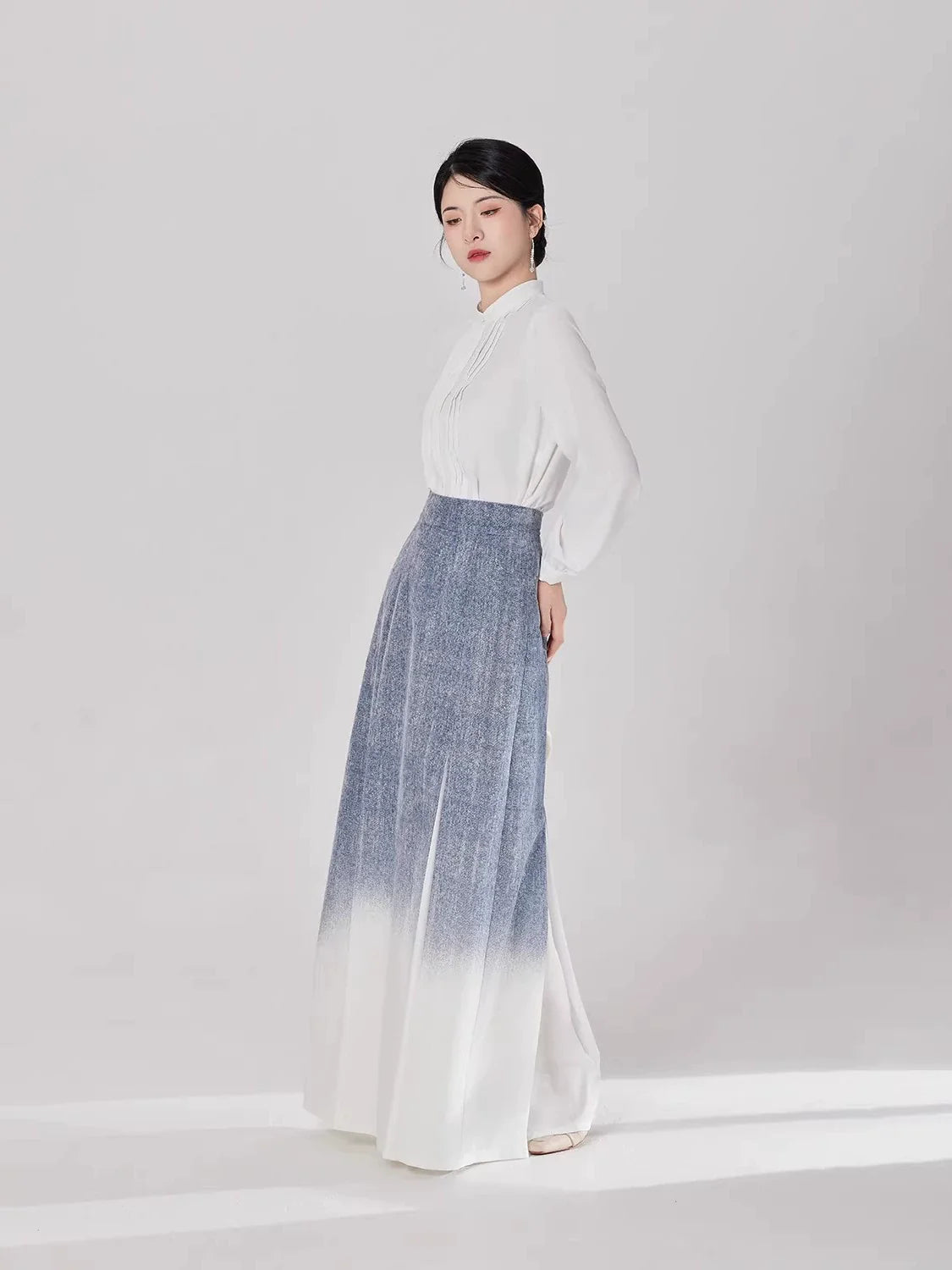 New Chinese Style Women Long Sleeve Top and Three Pleat Skirt Modern Hanfu Set - Spring Diaries 春涧集 (Preorder)