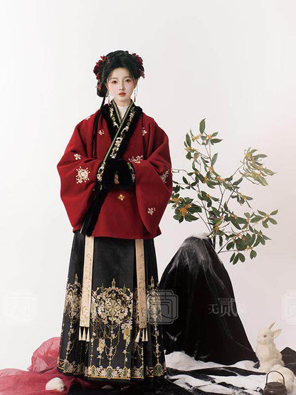 Ming Dynasty Chinese New Year Festival Hanfu Set | Fortune Cat 喵运亨通