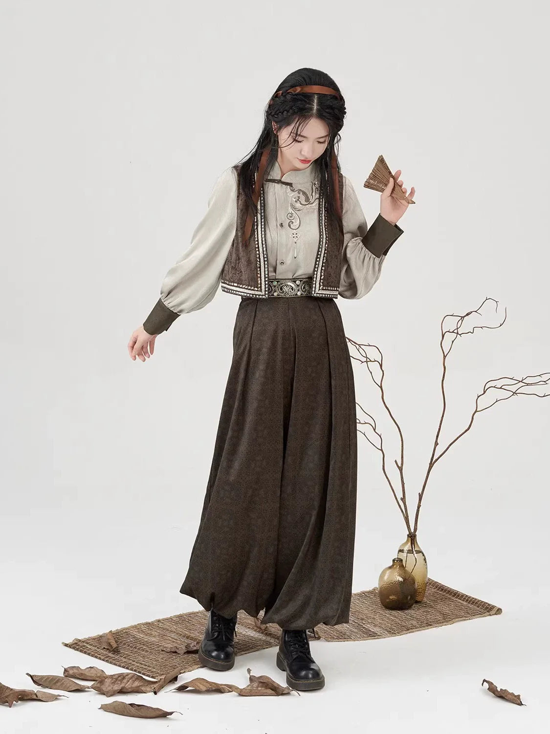 New Chinese Style Women Embroidered Vest, Inner Top & Lantern Pants - Poetry of the Wilderness 旷野之诗 (Preorder)