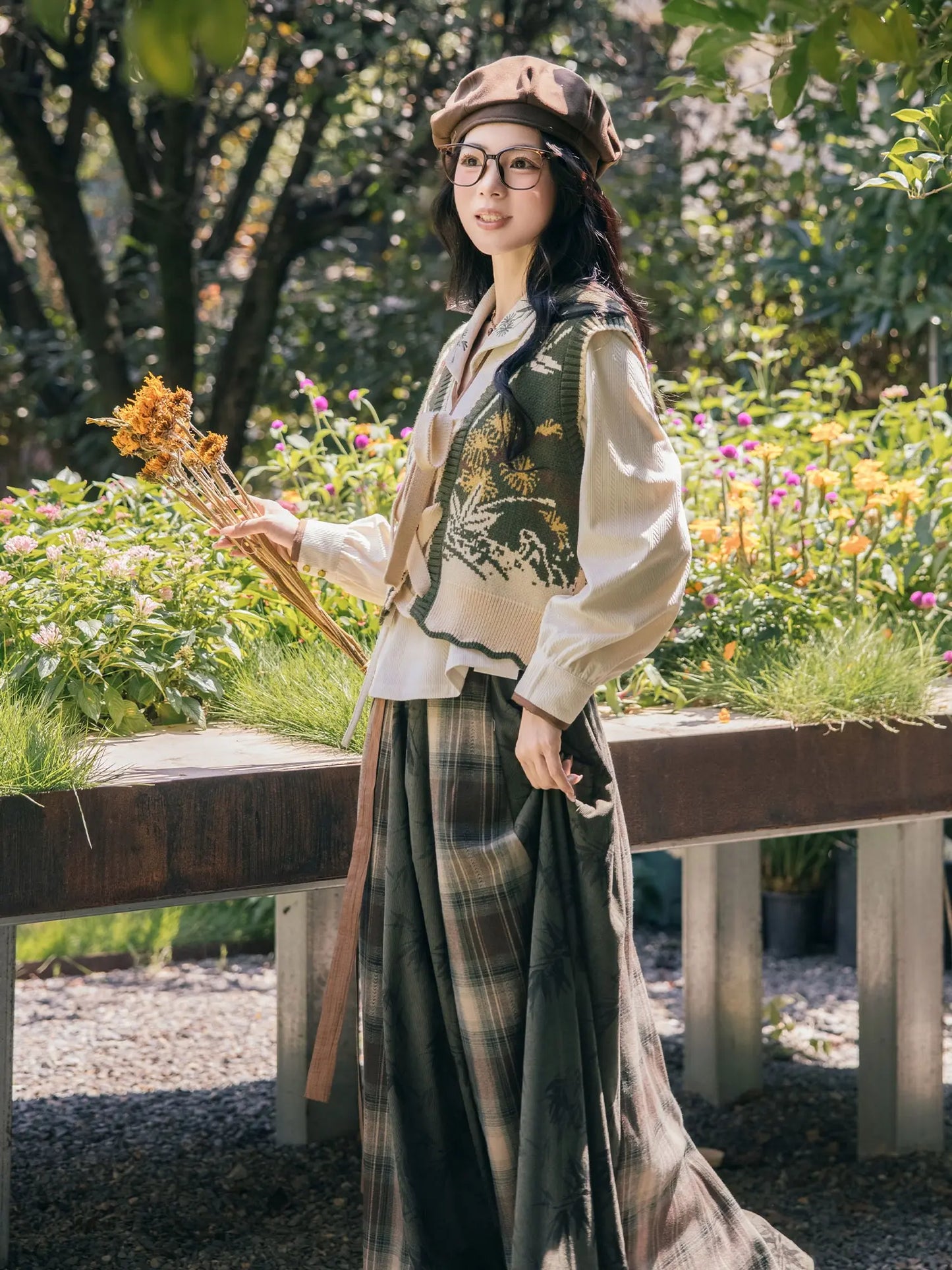 New Chinese Garden Style Knit Vest Top and Skirt - Suihan 岁寒三友