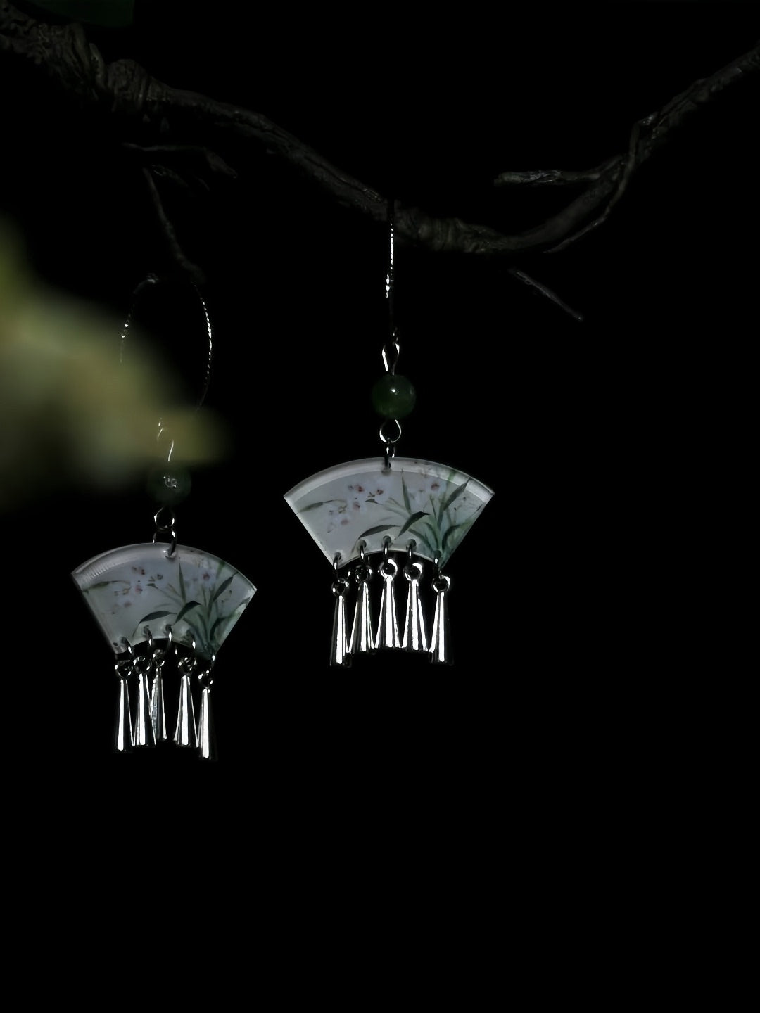 Rustling Leaves Fan Shaped Earrings | Cheongsam Jewelry