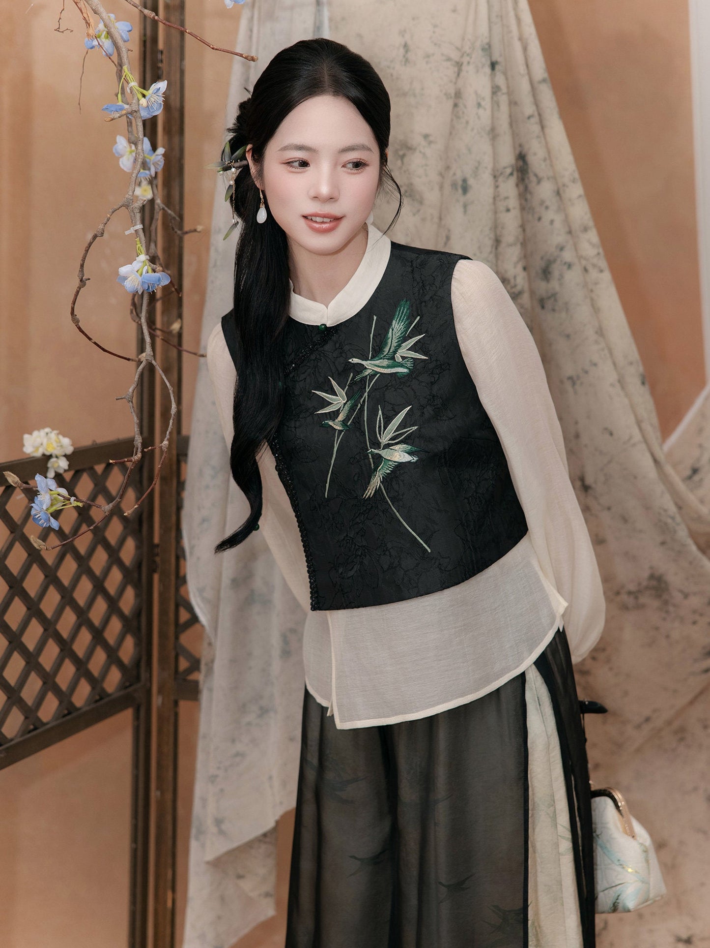 New Chinese Style Blouse and Wide Leg Pants - Letters in the Sky 雁寄云书