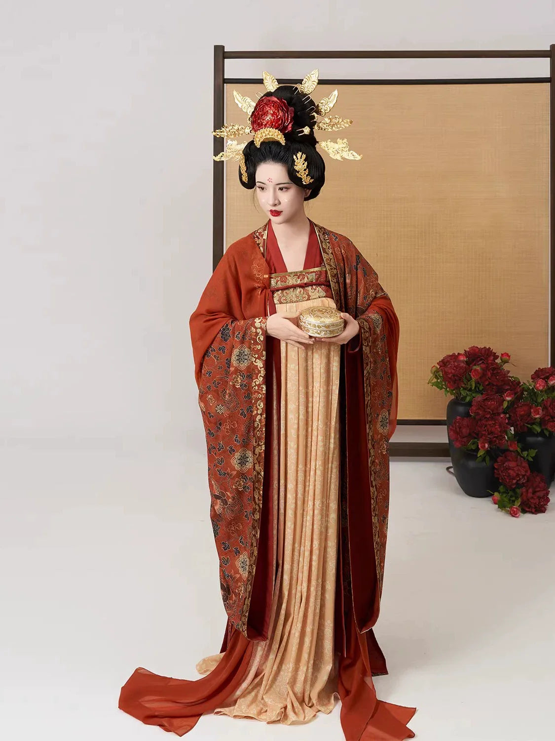Tang Dynasty Historical Restoration Qixiong Ruqun Hanfu - Shuangfengque 双凤阙 (Preorder)