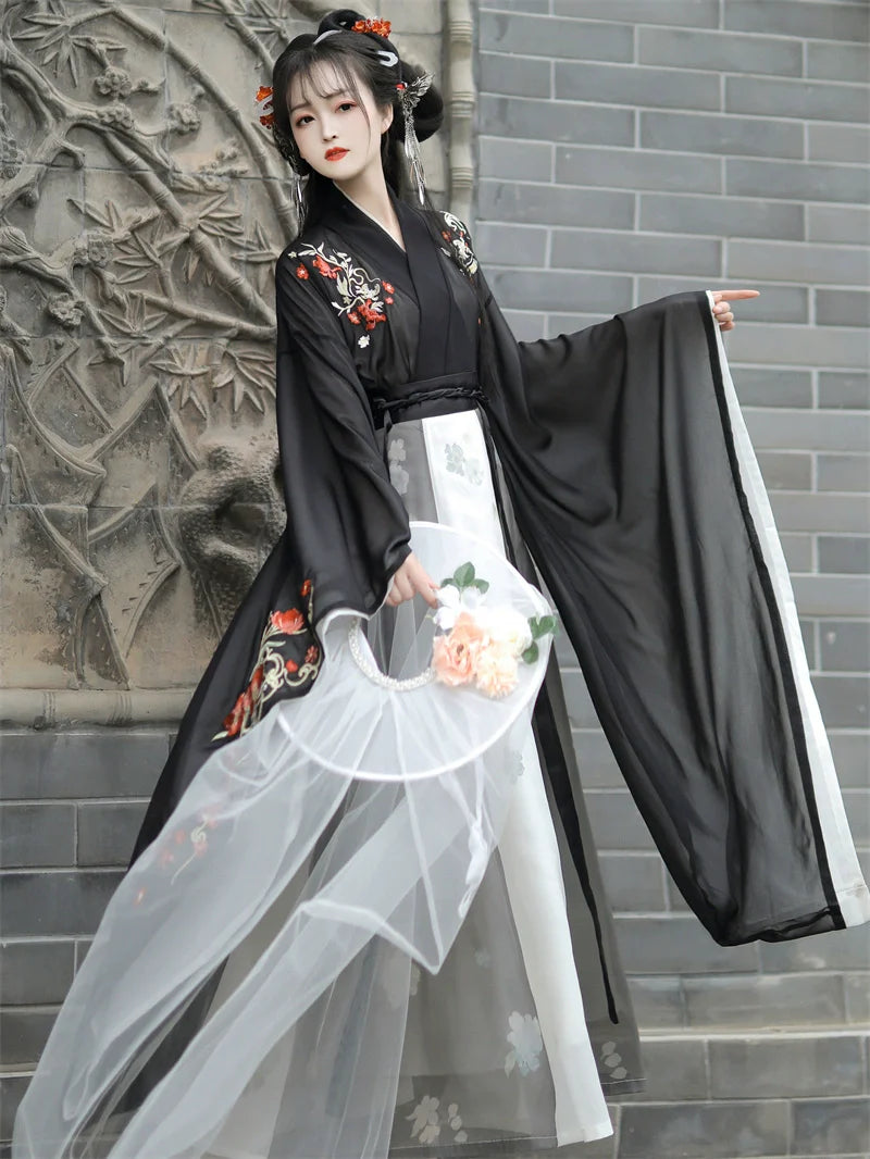 Wei Jin Dynasty Qiyao Ruqun Hanfu | Plum Blossom