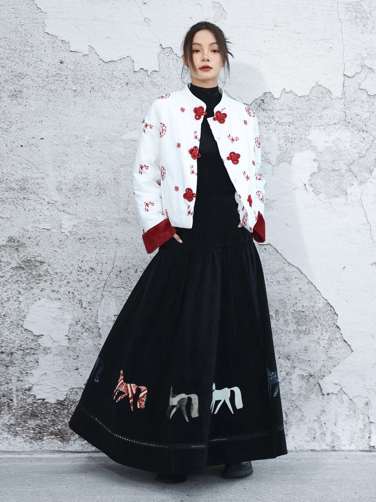 New Chinese Style Embroidered Padded Jacket