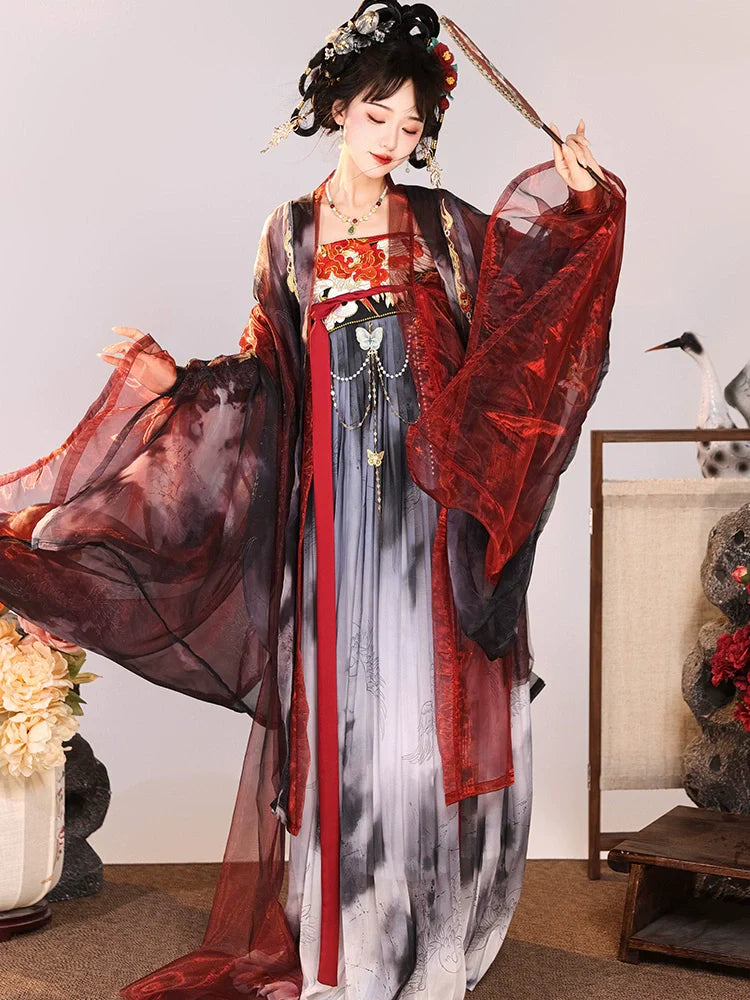 Moyunjian 墨云间 - Tang Dynasty Style Qixiong Ruqun