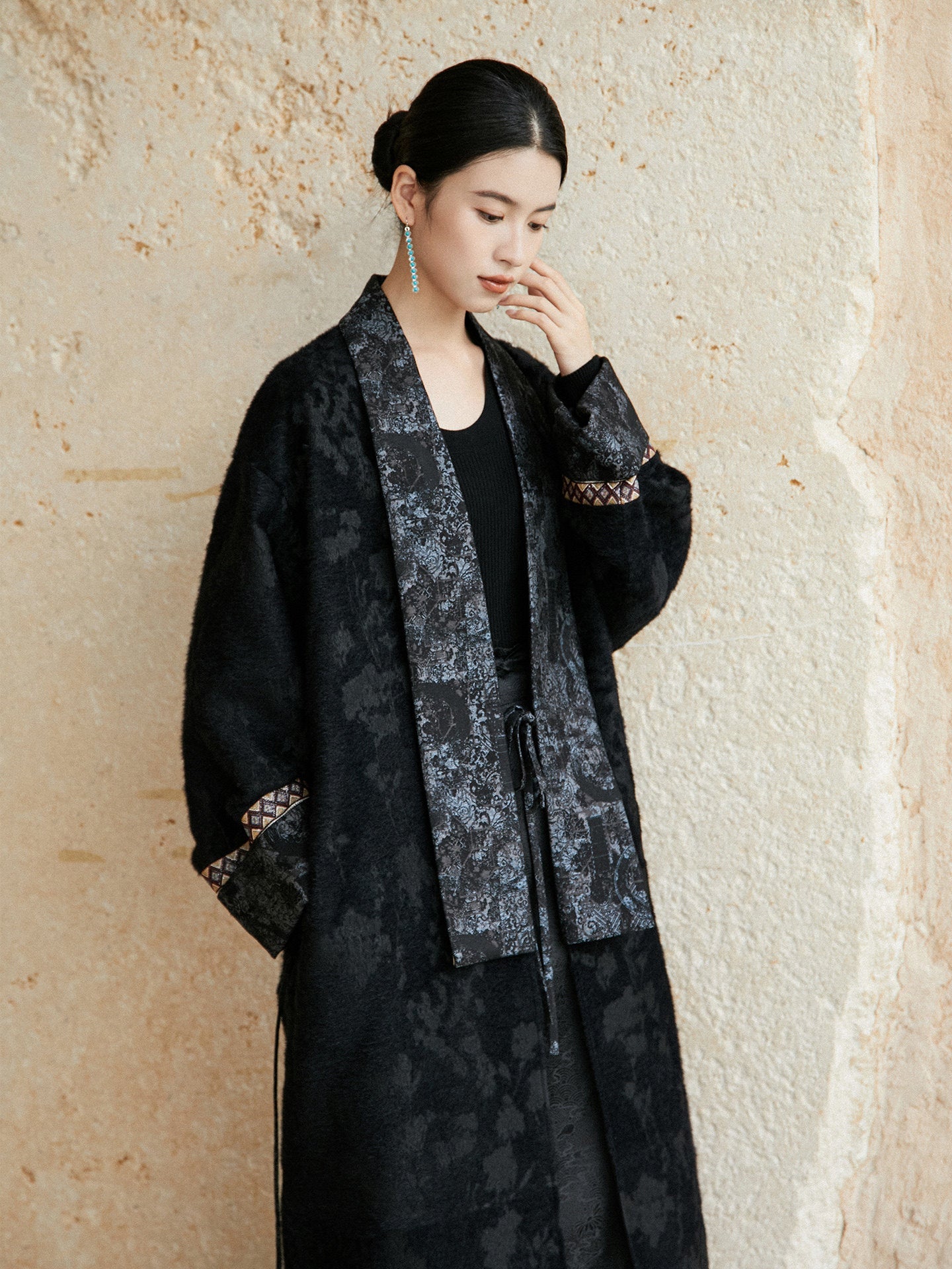 New Chinese Style Woven Wool Jacquard Coat - Qichen 祈宸