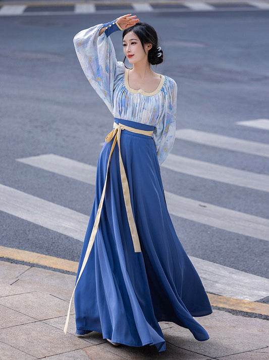 Tang Dynasty Modern Hanfu Heart Collar Top and Wrap Skirt - Van Gogh Sea 梵高的海国 (Preorder)