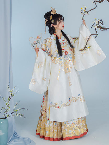 Ming Dynasty Wedding Hanfu Set with Brocade Round Collar Robe & Mamian Skirt | Gilded Grace 鎏金