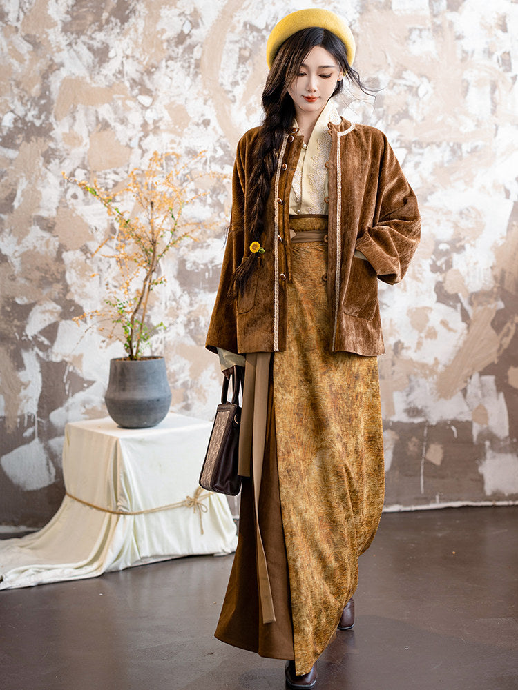 Song Dynasty Modern Hanfu Velvet Jacket - Plethora of Flowers 繁花 (Preorder)
