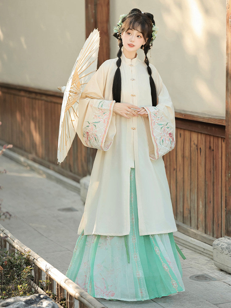 Ming Dynasty Bijia Vest & Printed Pleated Skirt | Moon and Evening Flowers 月夕花晨