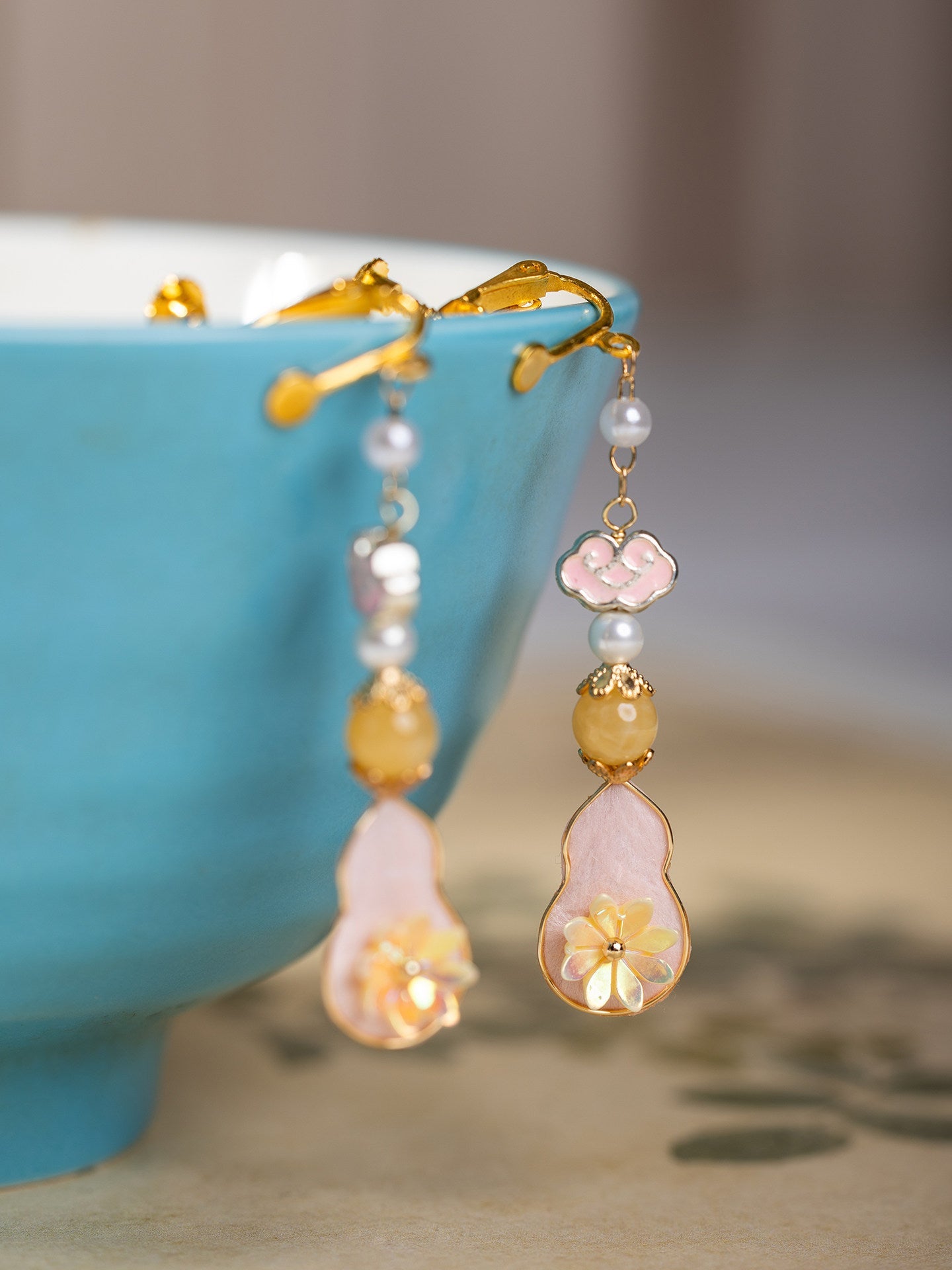Pink Ancient Gourd Earrings | Hanfu Jewelry
