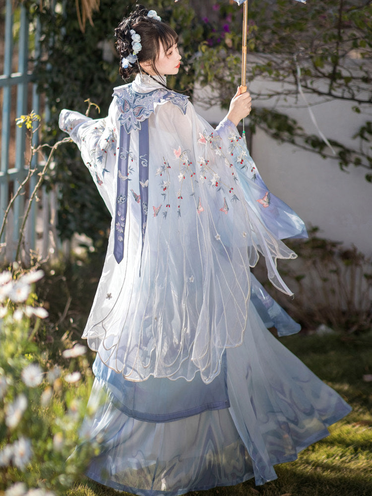 Ming Dynasty Fairy Cloak Pleated Skirt Hanfu Set | Jade Butterfly 玉蝴蝶