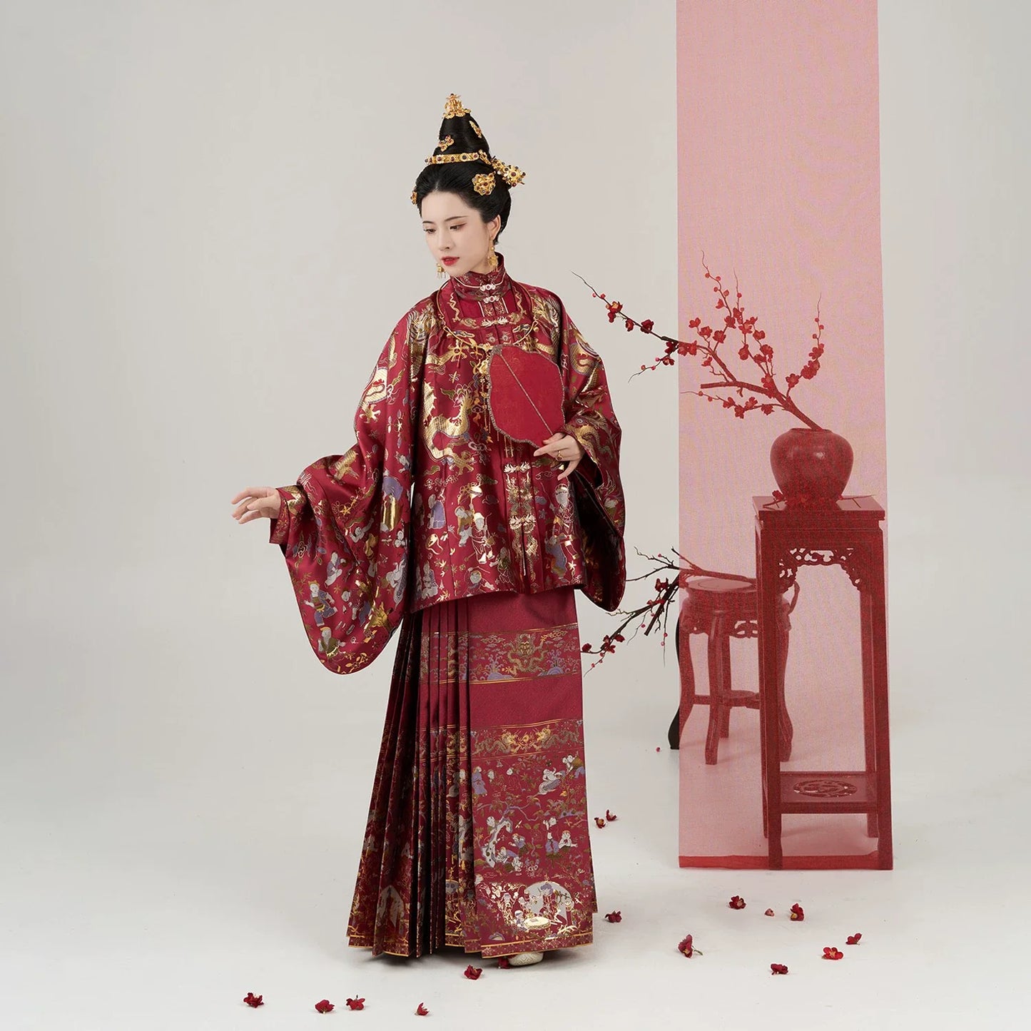 Ming Dynasty Wedding Hanfu Set & Mamian Skirt | Forever Bliss 永永其祥