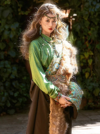 Jade Highlands - New Tibetan Costume Green Ethnic Robe Sichuan-Tibet Photography Journey