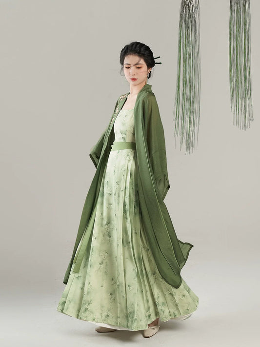 Song Dynasty Modern Hanfu - Pear Blossom Begonia 梨花海棠 (Preorder)