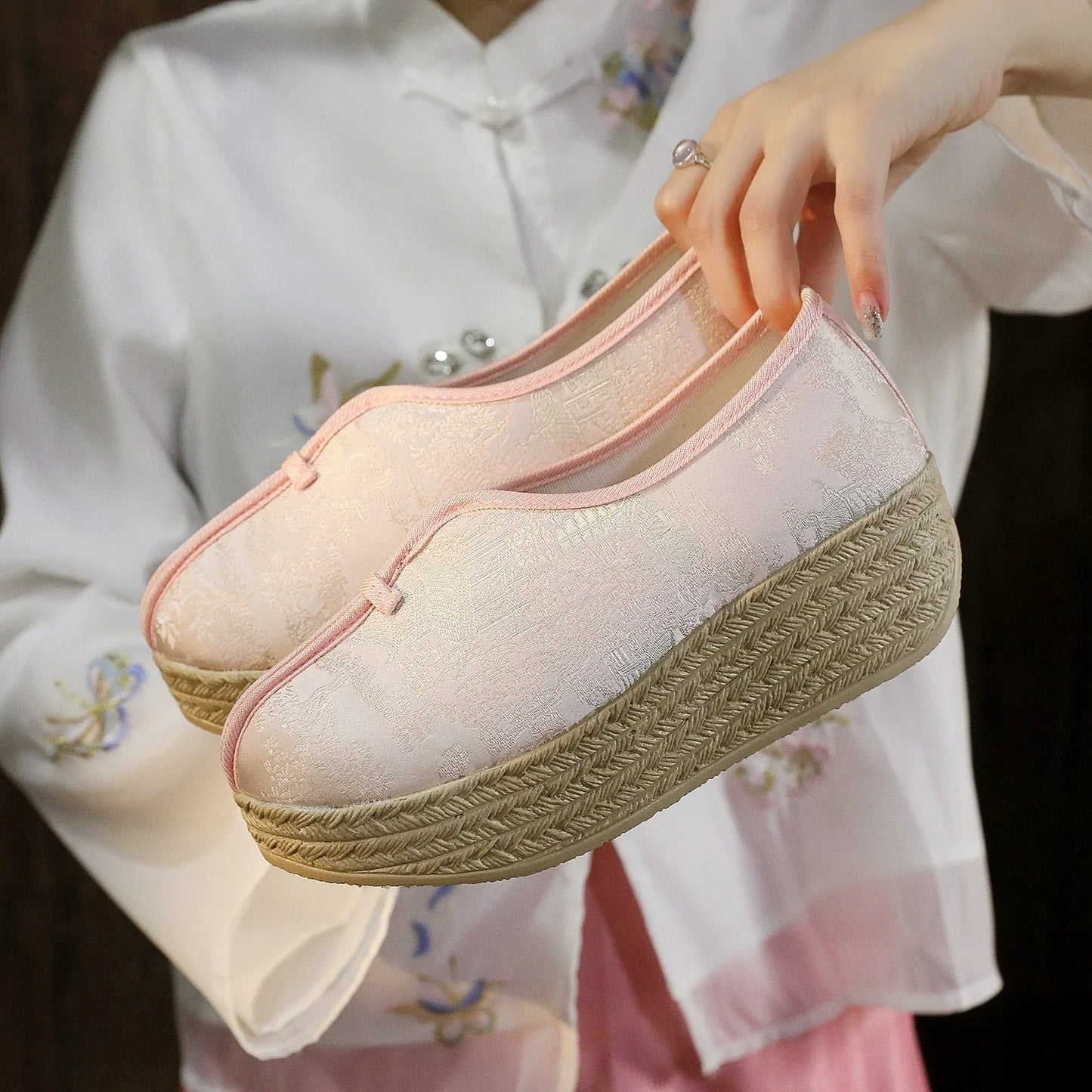 Natalie - Chinese Art Hanfu Shoes with Straw Platform